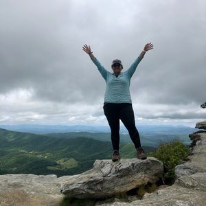 Meet your Posher, Celete